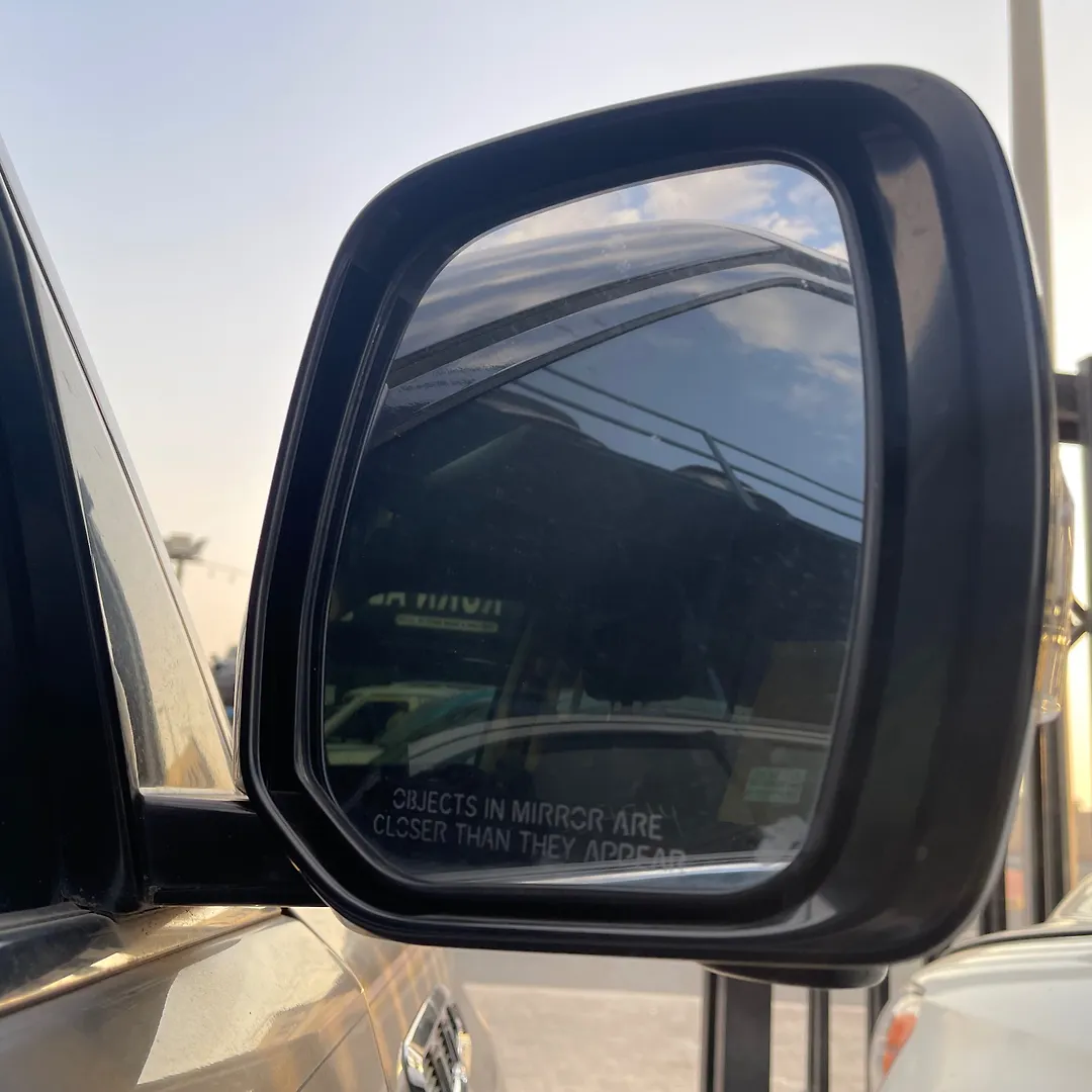 Side Mirror (LH) - 2011 Infiniti QX56 5.6i