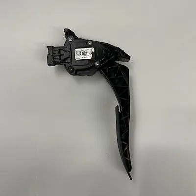 Accelerator pedal - 2017 Chevrolet Impala LT