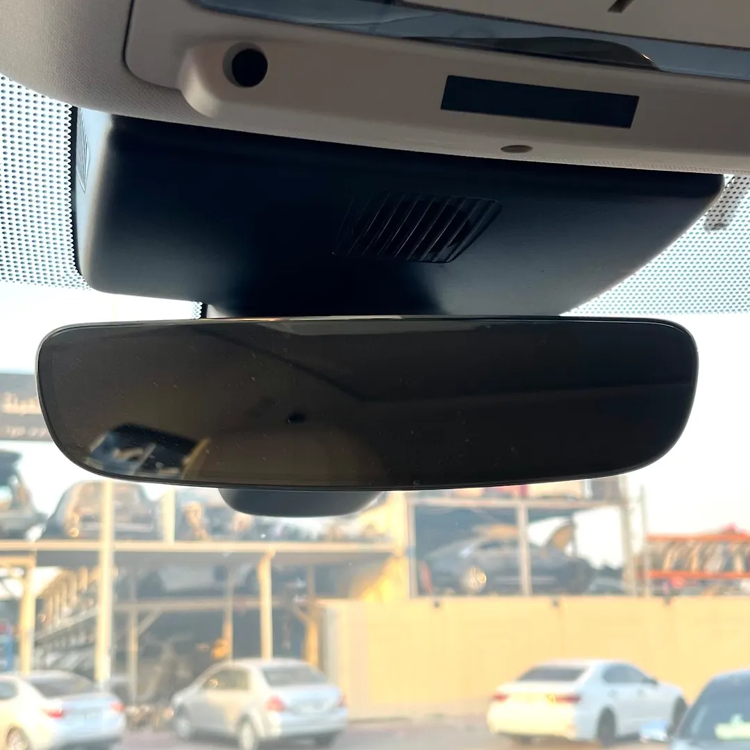 Mirror (Inner rear view) - 2019 Jaguar E-Pace