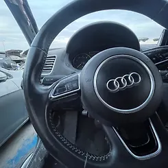 Steering wheel - 2017 Audi Q3