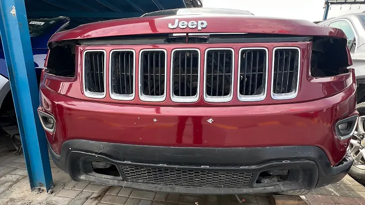 Front Bumper - 2014 Jeep GRAND CHEROKEE