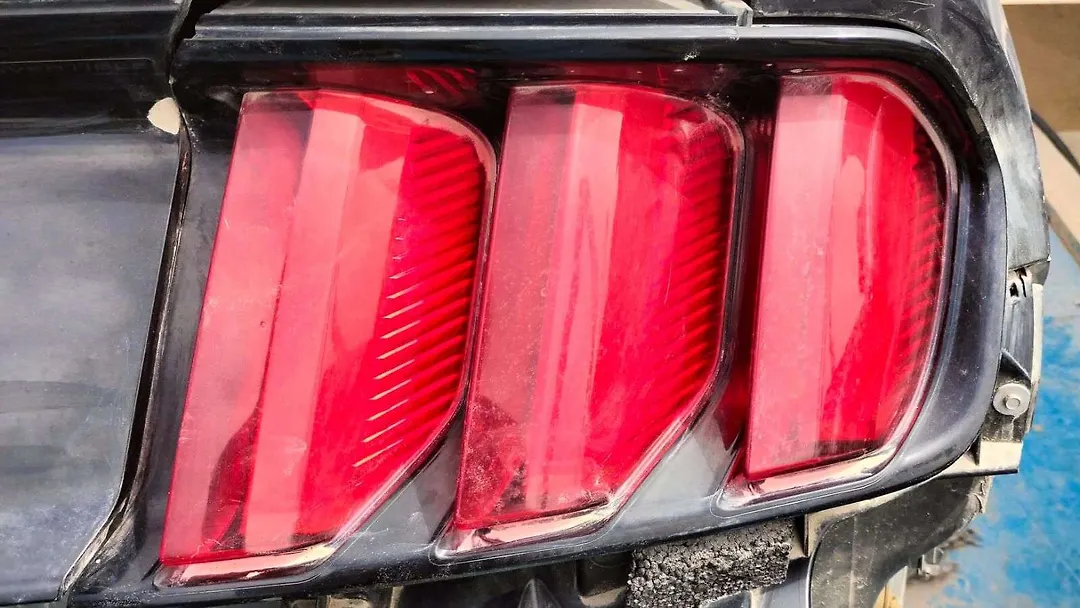Tail Light (RH) - 2017 Ford Mustang