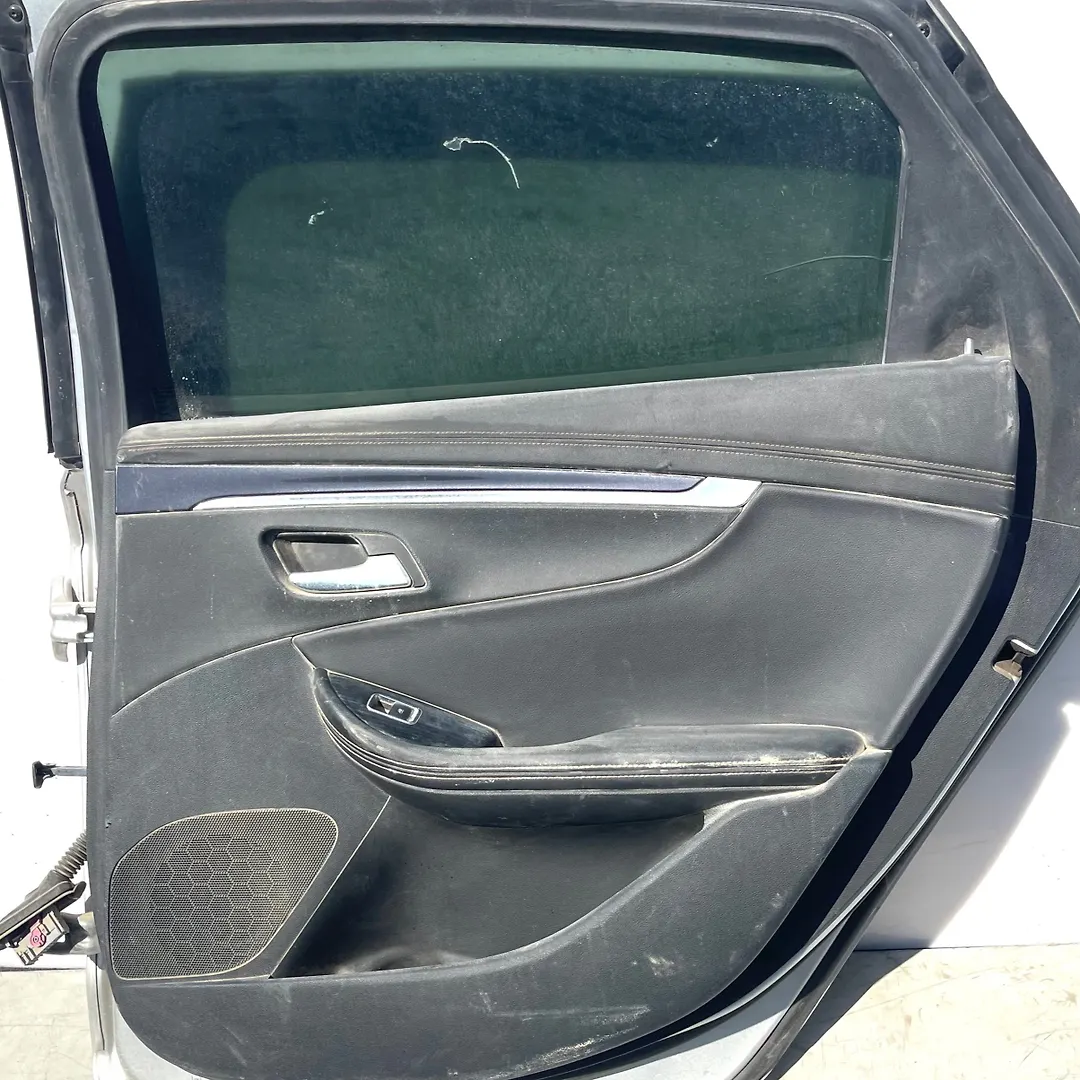 Door (RHB) - 2016 Chevrolet Impala LT (2LT)