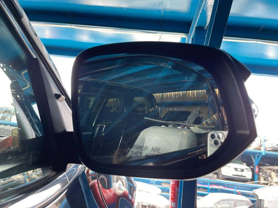 Side Mirror (RH) - 2018 Toyota Highlander SE
