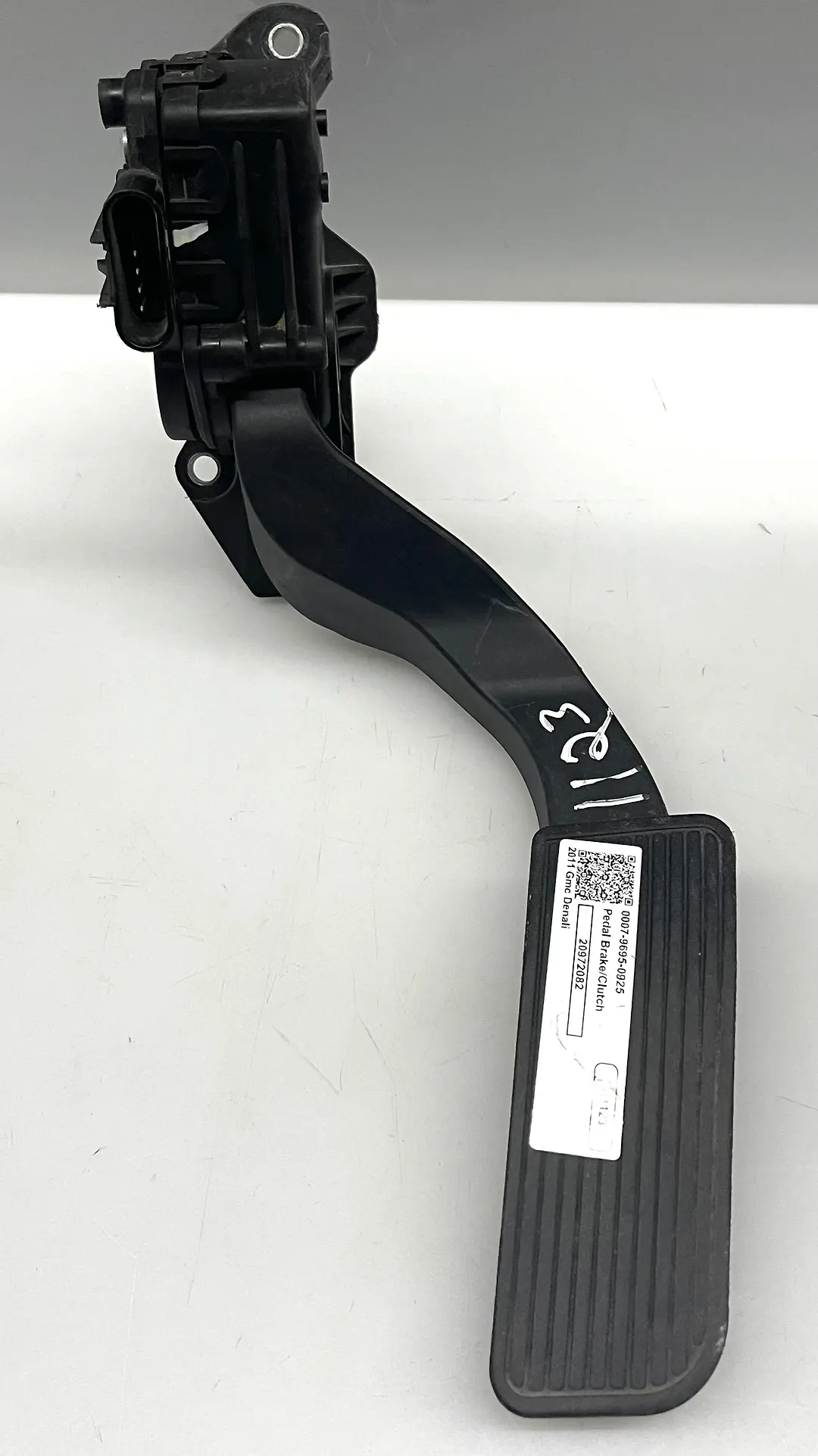 Pedal brake/clutch - 2011 GMC DENALI