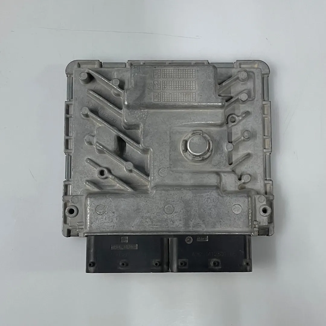 Engine ecm - 2013 Audi A4