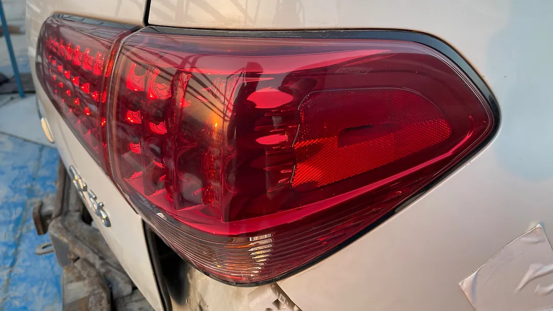 Tail Light (RH) - 2013 Infiniti QX56
