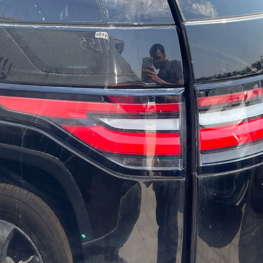 Tail Light (LH) - 2018 Land Rover DISCOVERY HSE Luxury