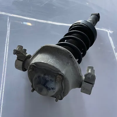Shock Absorber (RHB) - 2011 Volkswagen Touareg