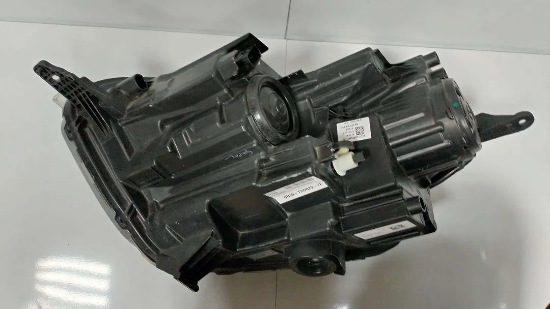 Headlight (RH) - 2018 Ford EcoSport