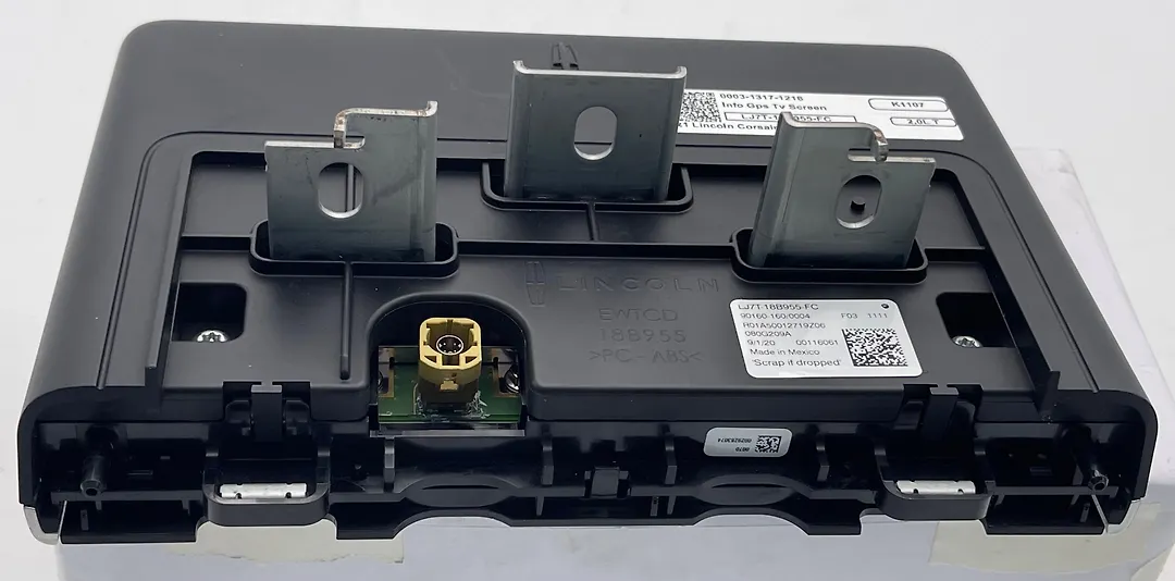 Info-gps-tv screen - 2021 Lincoln Corsair Standard