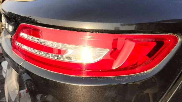 Tail Light (RH) - 2015 Lincoln MKC