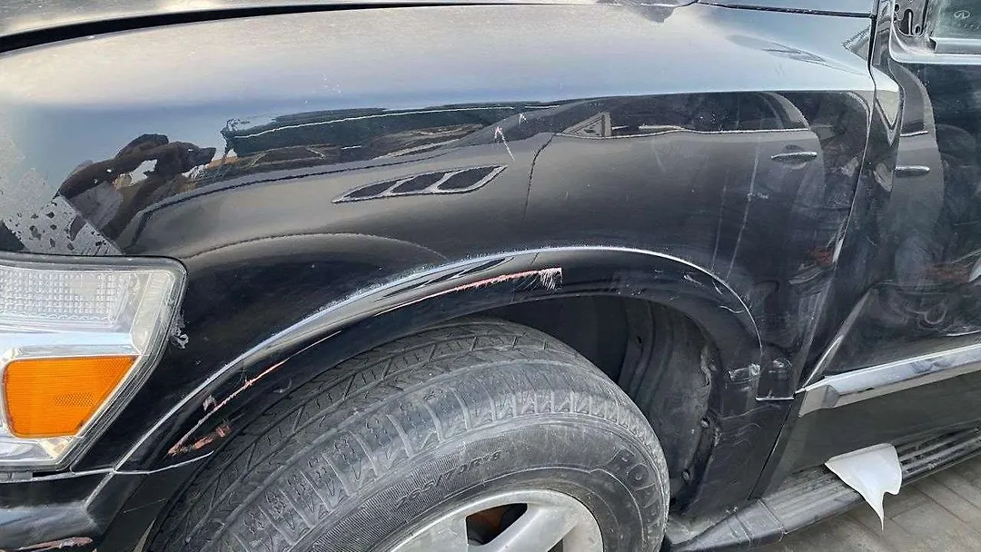 Fender (LHF) - 2010 Infiniti QX56 5.6i