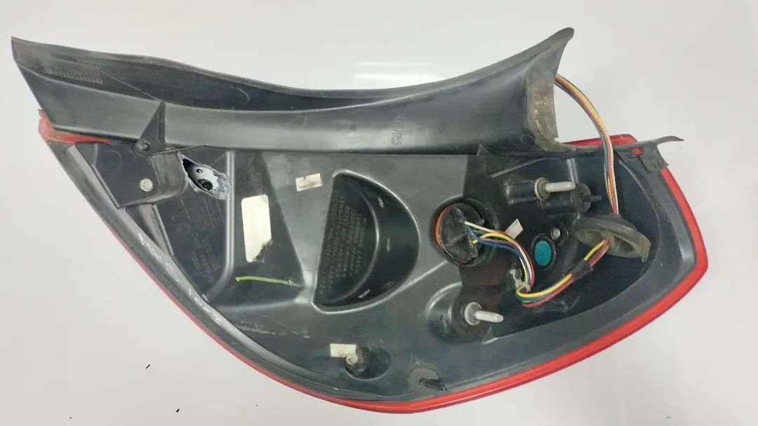 Tail Light (LH) - 2015 Lincoln MKS