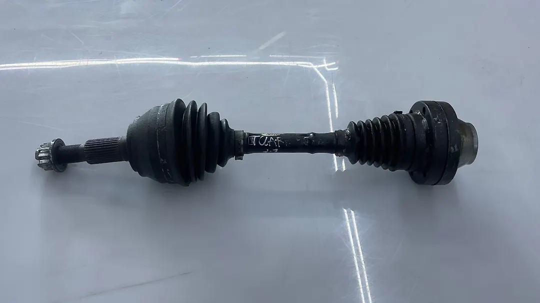 Axle(LHF) - 2006 Volkswagen Touareg