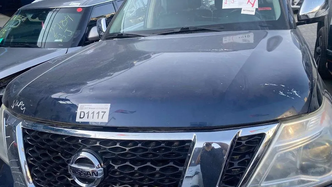 Hood/Bonnet - 2017 Nissan Armada 5.6