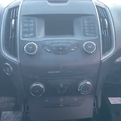 Info-gps-tv screen - 2017 Ford Edge SE