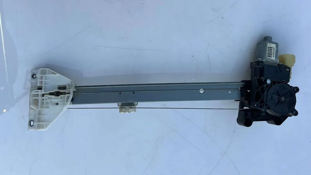 Door Motor (RHB) - 2017 Lincoln MKX