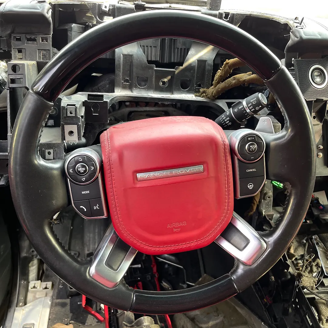 Steering wheel - 2016 Land Rover RANGE ROVER VOGUE