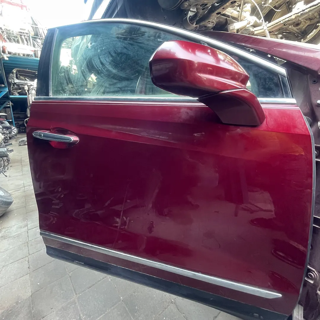 Door (RHF) - 2018 Cadillac XT5