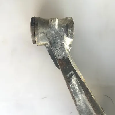 Lower arm (RH) - 2016 GMC Sierra