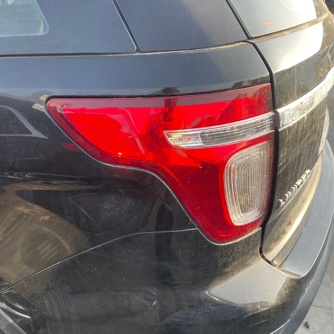 Tail Light (LH) - 2012 Ford Explorer Limited