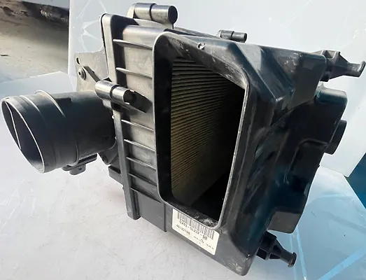 Air cleaner box(LH) - 2017 Jaguar F-Pace