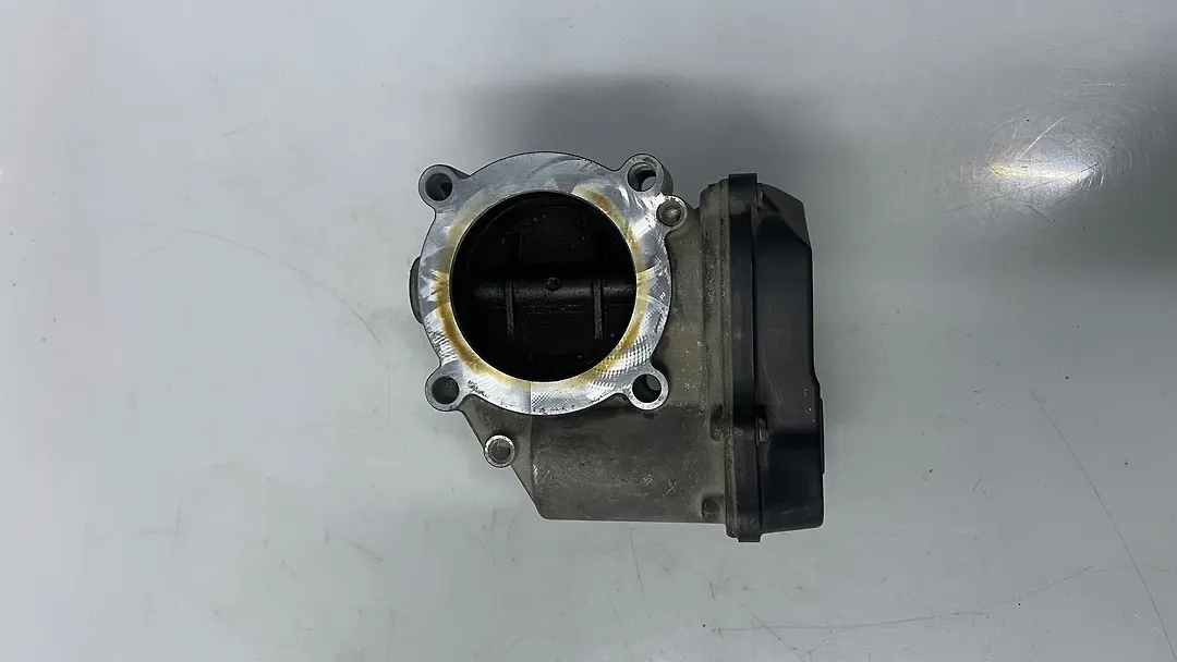 Throttle body - 2009 Volkswagen Tiguan