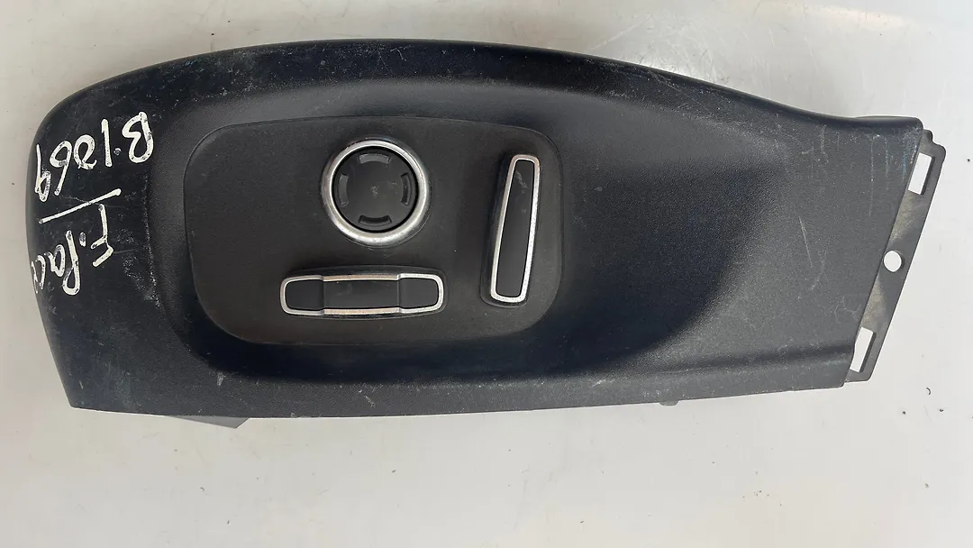 Seat Control Adjustment Switch  - 2020 Jaguar F-Pace PRESTIGE