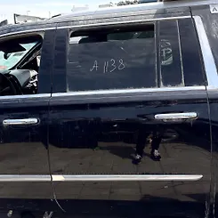 Door (LHB) - 2019 Cadillac ESCLAE