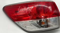Tail Light (RH) - 2014 Nissan Pathfinder