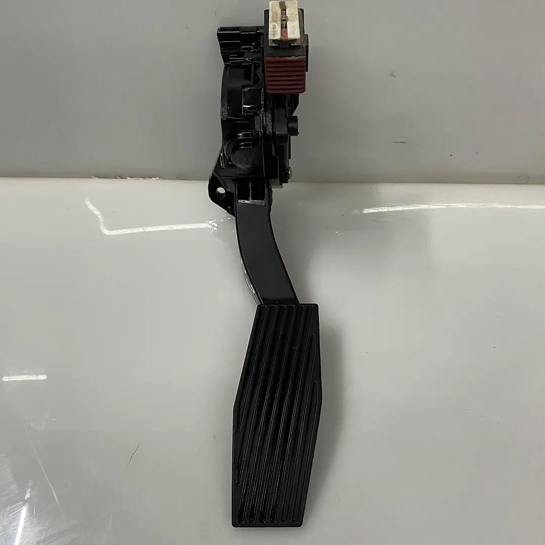 Accelerator pedal - 2014 Chevrolet Impala LTZ