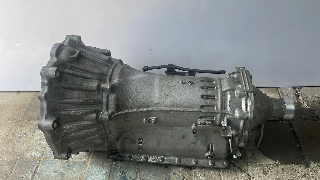 Gear box - 2011 Infiniti QX56 5.6i