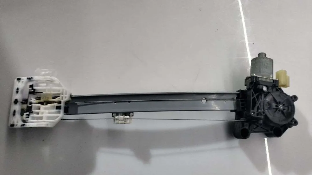Door Motor (RHB) - 2017 Ford Edge
