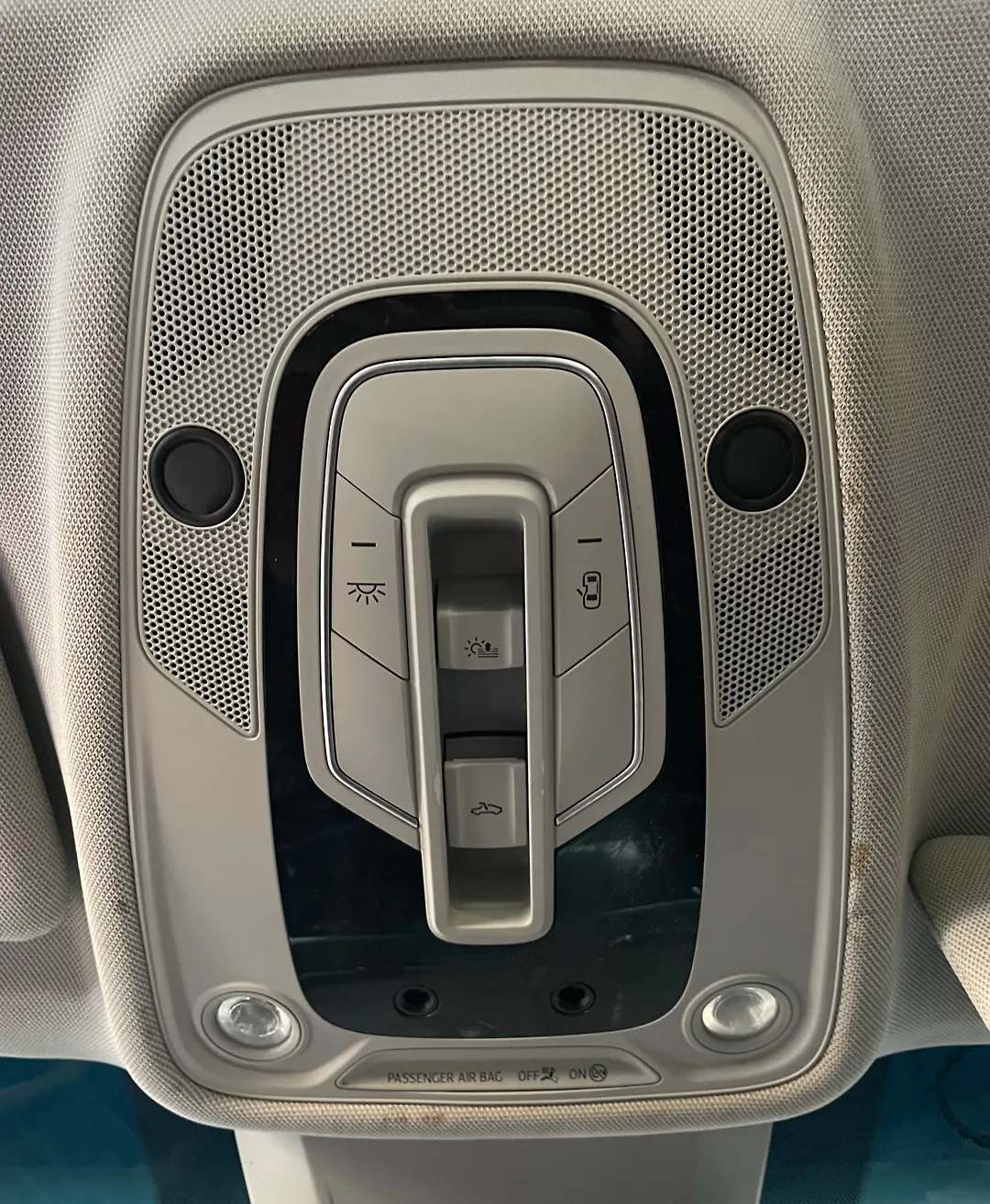 Overhead Console - 2019 Audi Q8