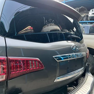 Trunk/hatch/tailgate - 2014 Infiniti QX80 SUV
