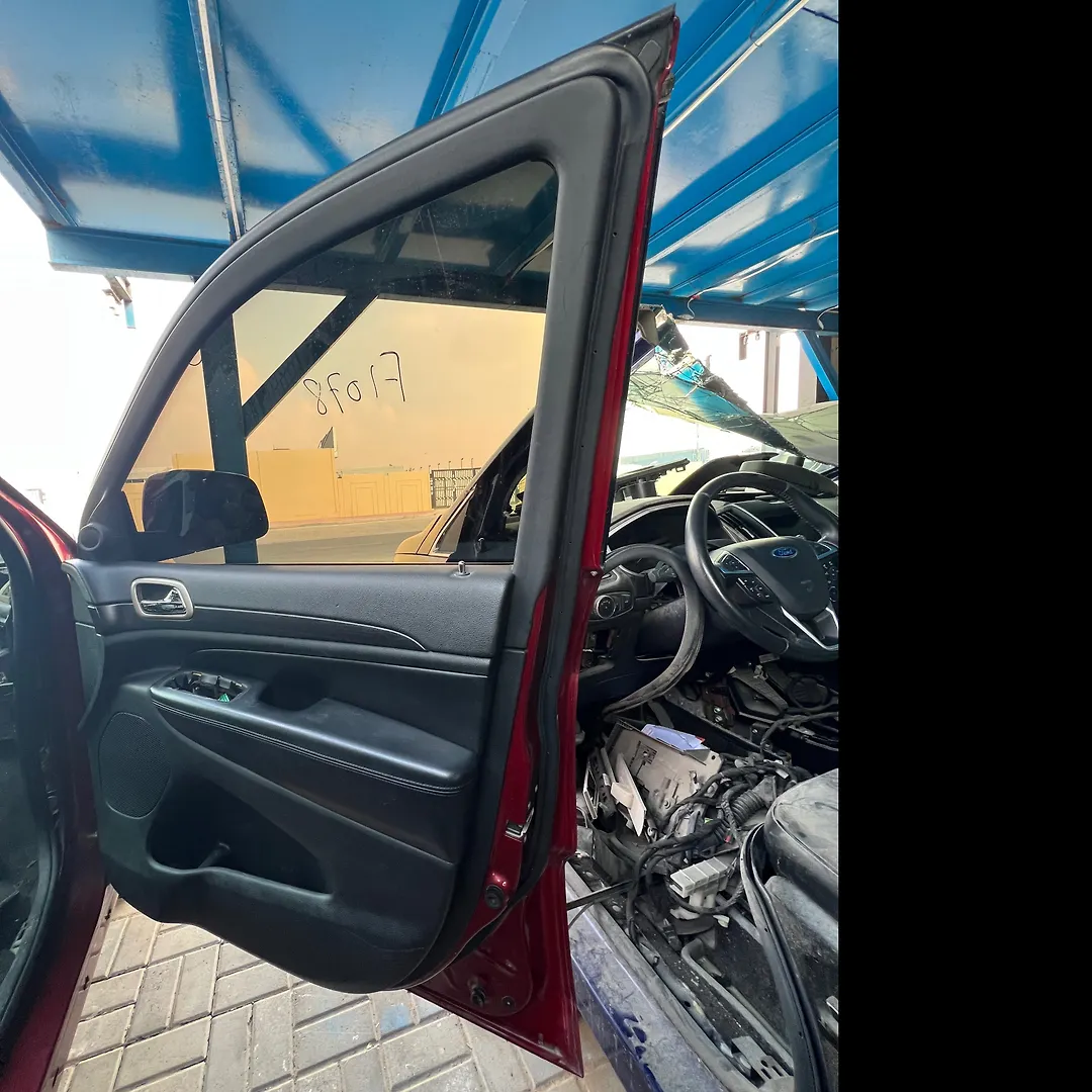 Door (RHF) - 2014 Jeep GRAND CHEROKEE