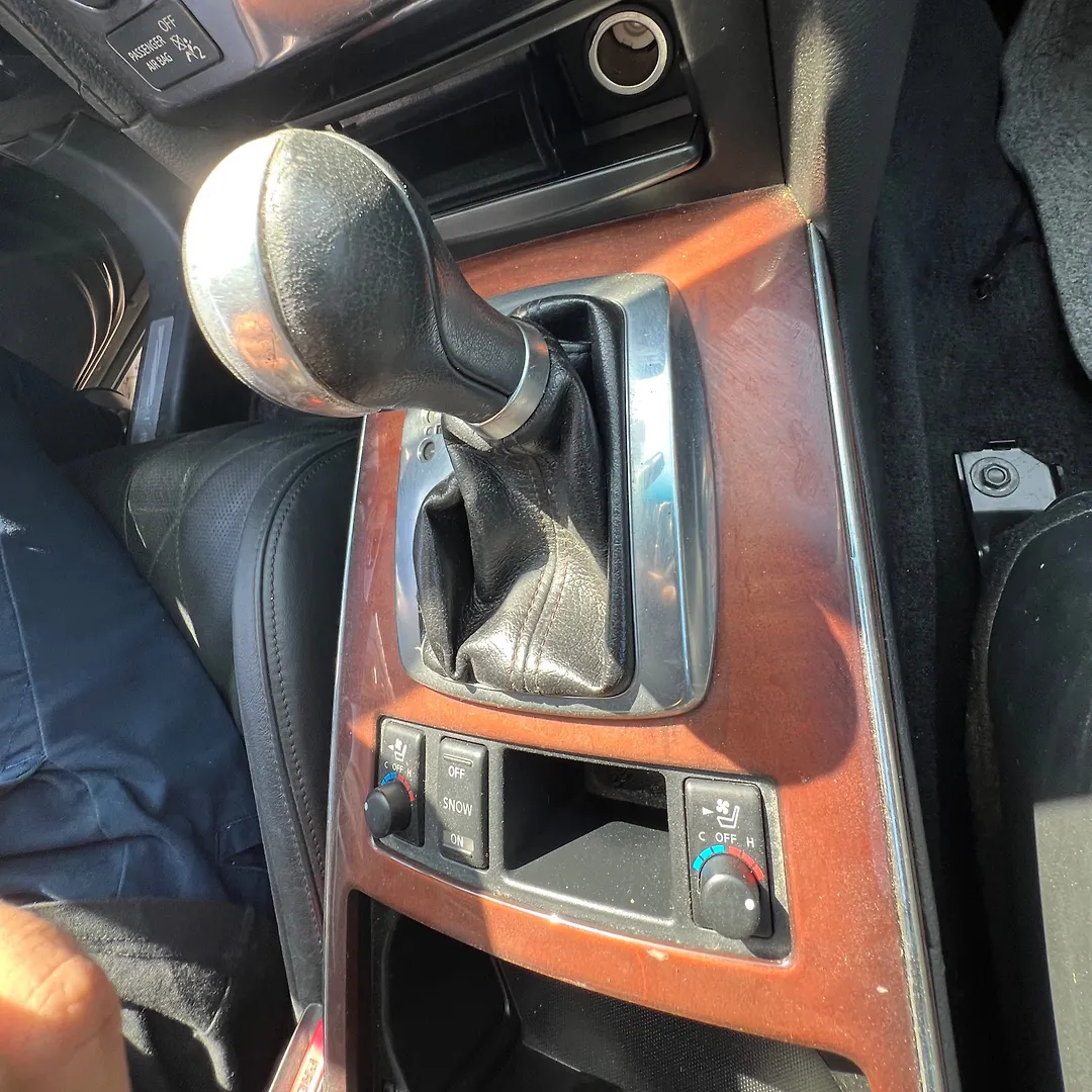 Gear Shift Knob(Automatic) - Infiniti