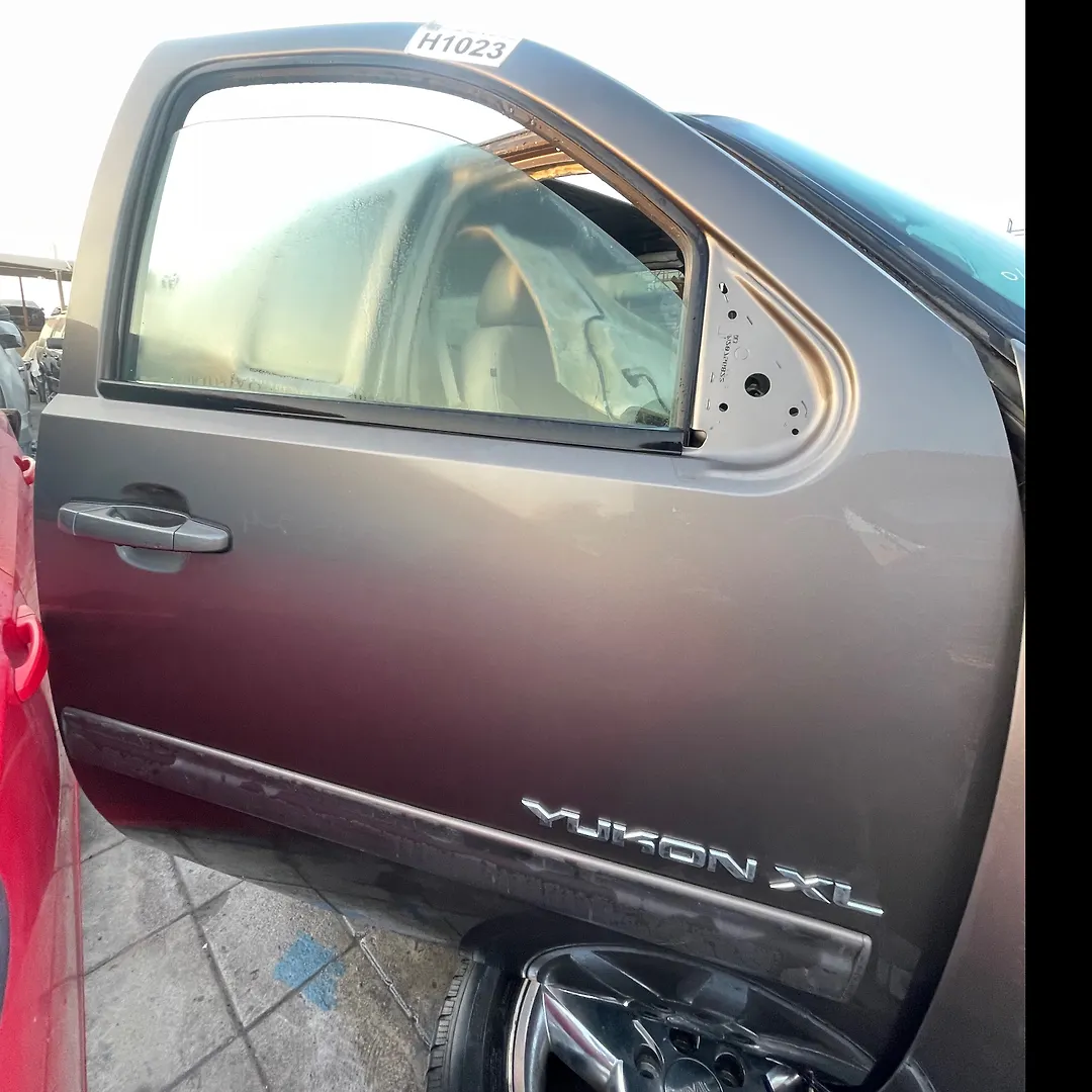 Door (RHF) - 2011 GMC Yukon XL SLT 1/2 ton