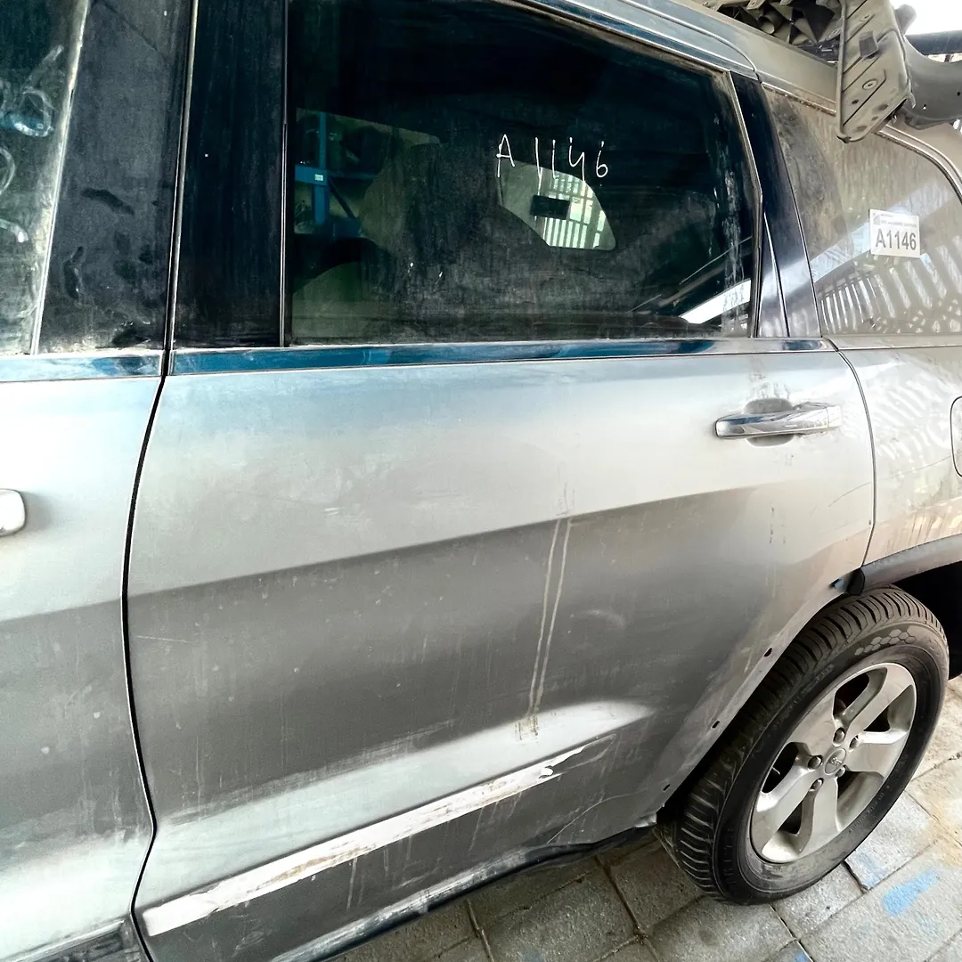 Door (LHB) - 2013 Jeep GRAND CHEROOKE