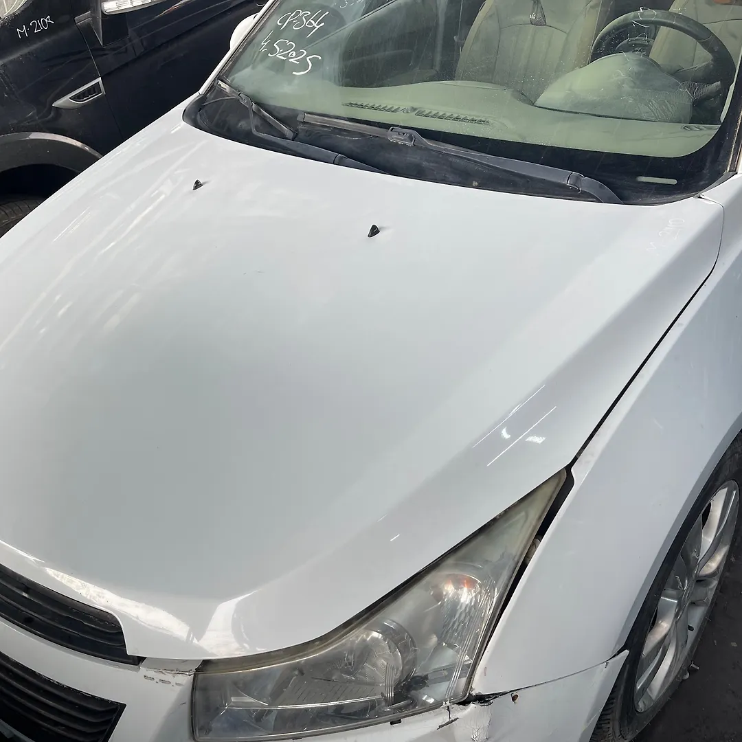 Hood/Bonnet - 2013 Chevrolet Cruze LT