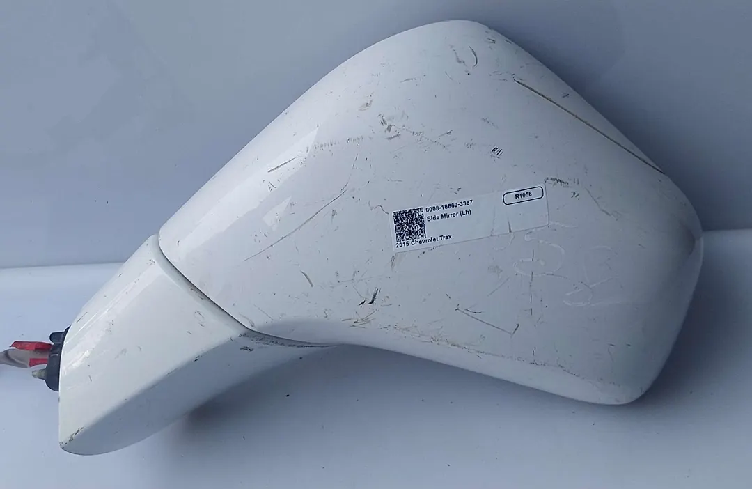 Side Mirror (LH) - 2015 Chevrolet Trax