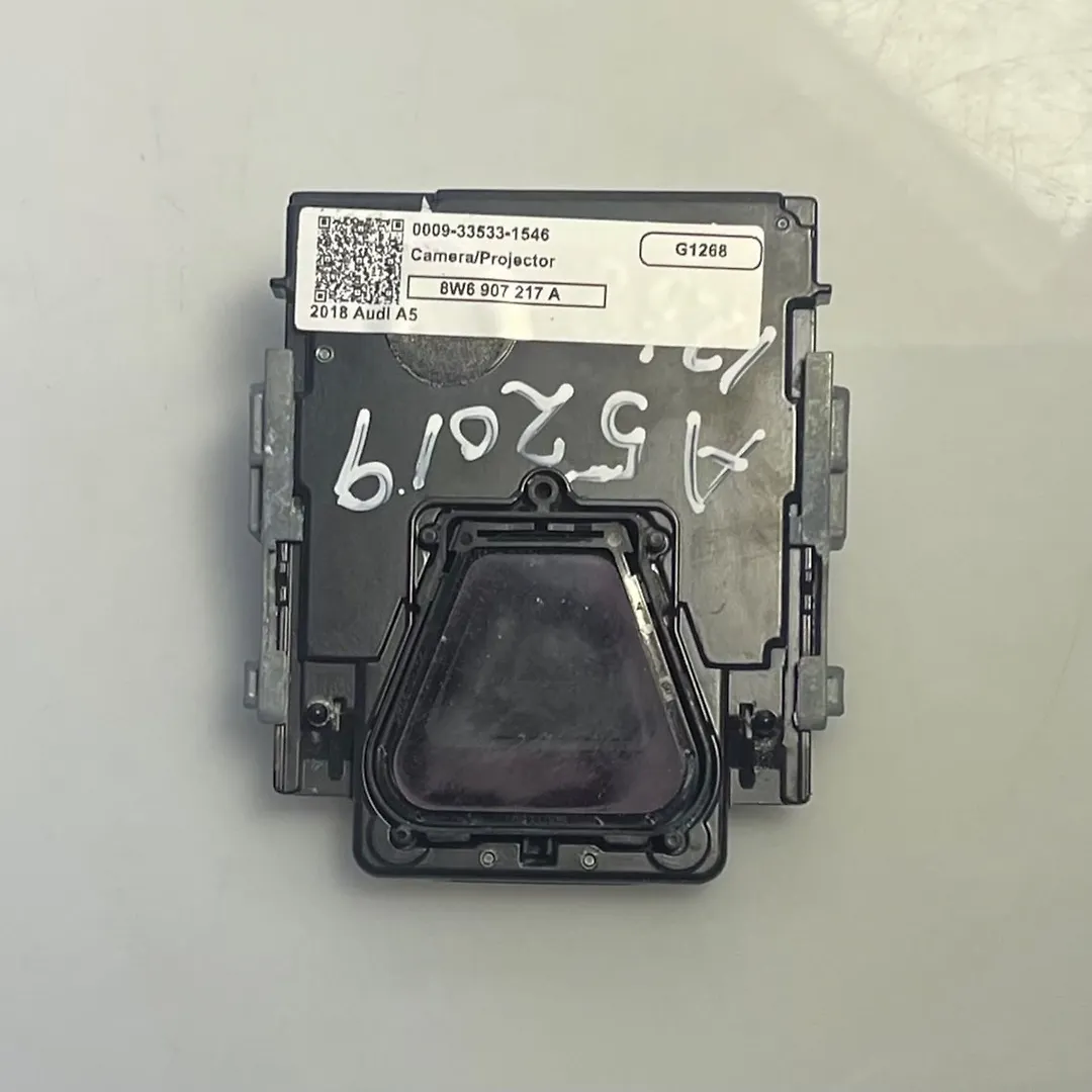 Camera/projector - 2018 Audi A5