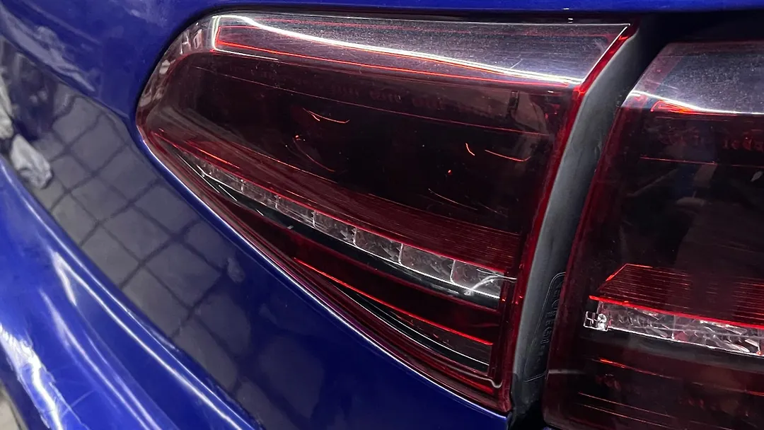 Trunk Light (RH) - 2015 Volkswagen Golf R