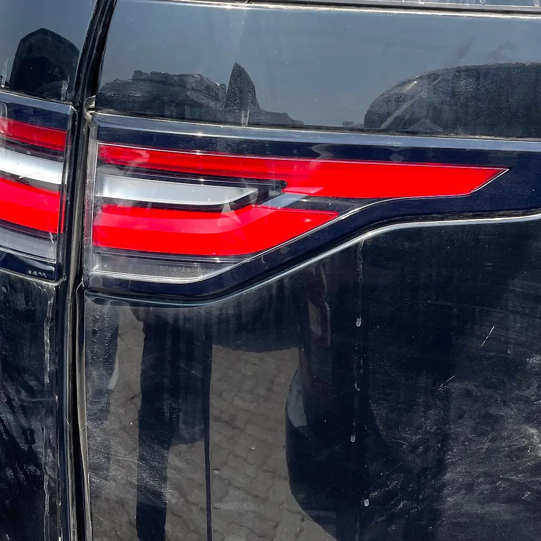 Tail Light (RH) - 2018 Land Rover DISCOVERY HSE Luxury