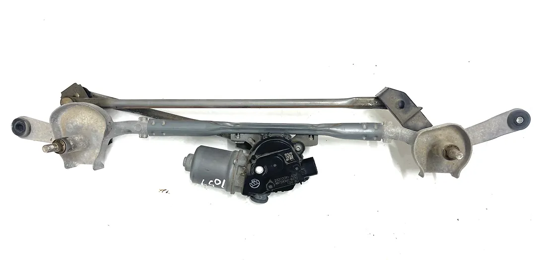 Windshield wiper motor - 2018 Cadillac XT5 Premium Luxury
