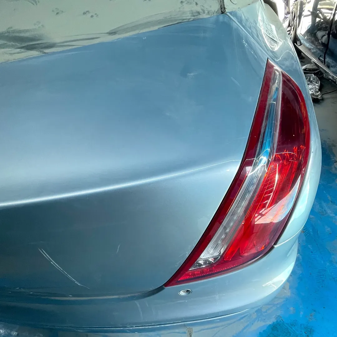 Trunk - 2011 Jaguar XJ