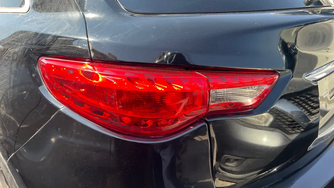 Tail Light (LH) - Infiniti