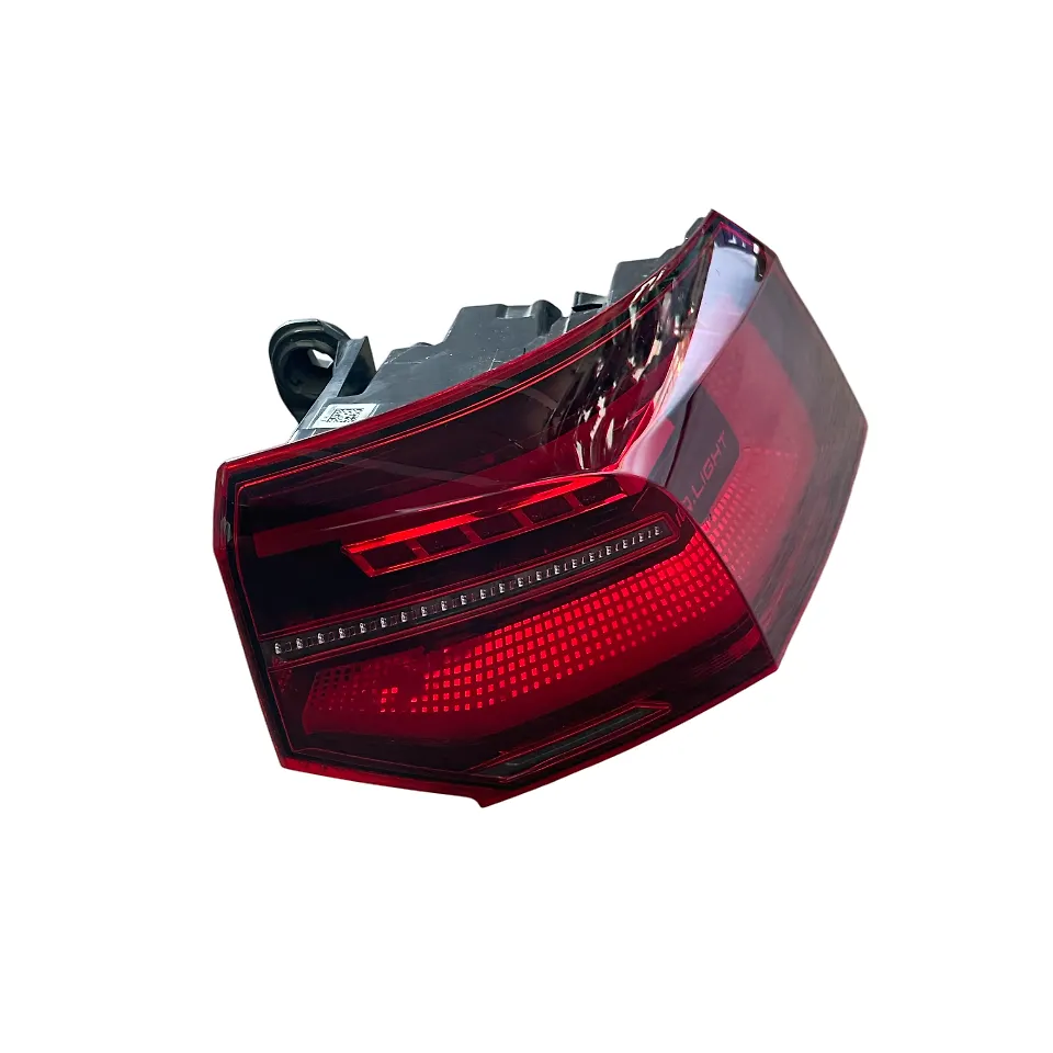 Tail Light (RH) - 2020 Volkswagen Golf