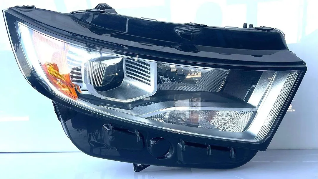 Headlight (RH) - 2016 Ford Edge SE